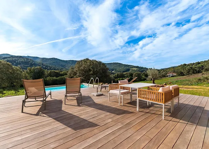 Vakantiehuis A Casetta Rossa Bergerie A 15 Min Du Centre D Ajaccio Et 15 Min Des Plages De Porticcio