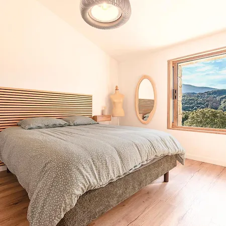 A Casetta Rossa Bergerie A 15 Min Du Centre D Ajaccio Et 15 Min Des Plages De Porticcio Ocana